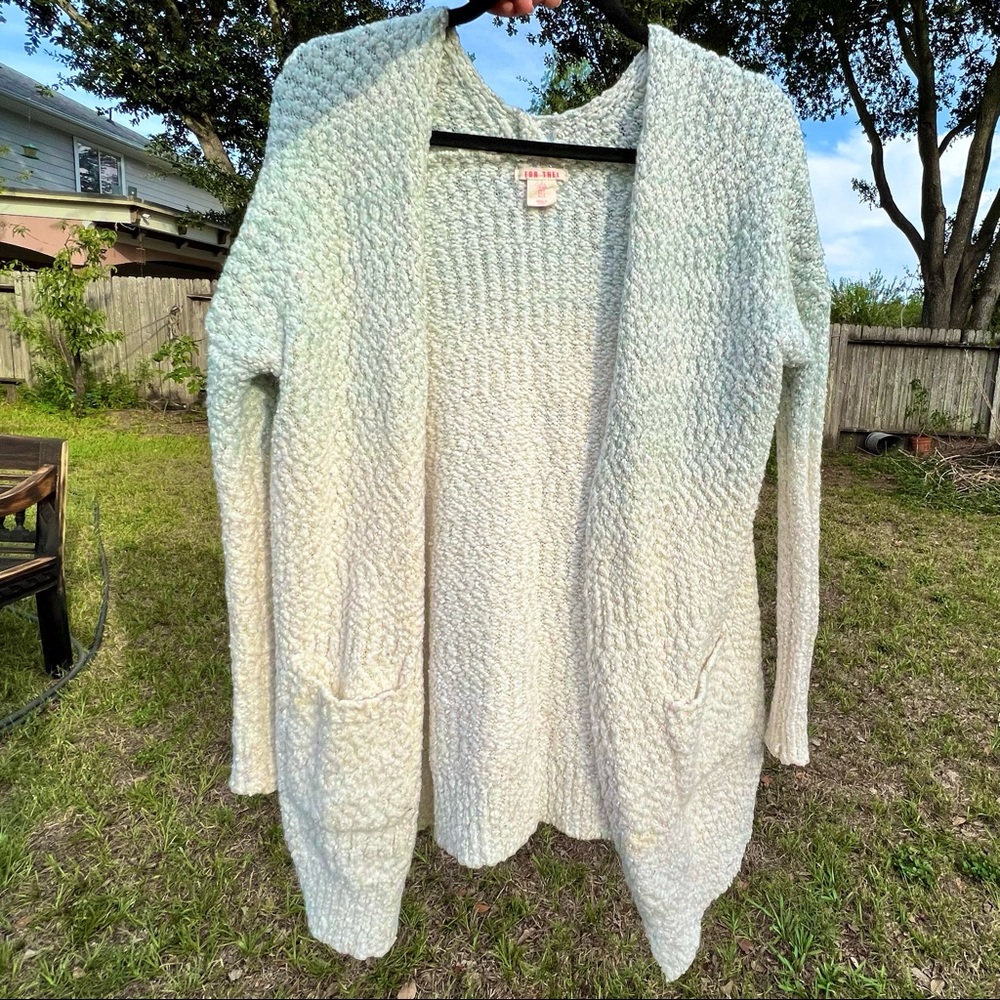 Cardigan sweater